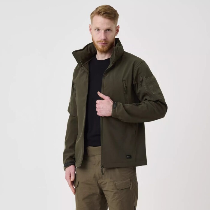 Куртка GUNFIGHTER Helikon, цвет Taiga Green в Капсуле